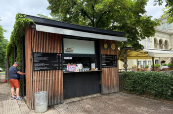 Mizí česká rodinná restaurace? Gastronomii čeká rozdělení
