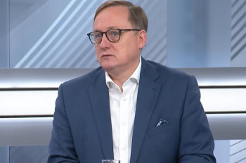 AI zdražuje peníze. Centrální banky varují před novou érou