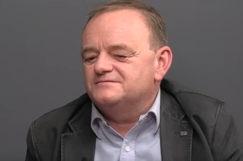 Koruna není problém. Stoniš otočil Pavlův argument