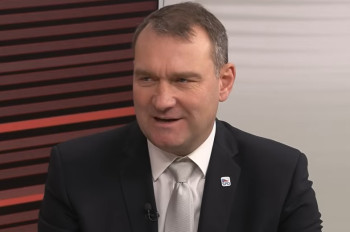 56 procent Čechů vidí v cizincích riziko. SPD chce zpřísnit pobyt