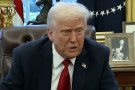 Trump přitvrzuje proti Fedu. Obchodní hrozba se týká i Česka
