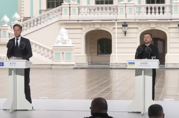 Rutte znovu slibuje Zelenskému vstup Ukrajiny do NATO